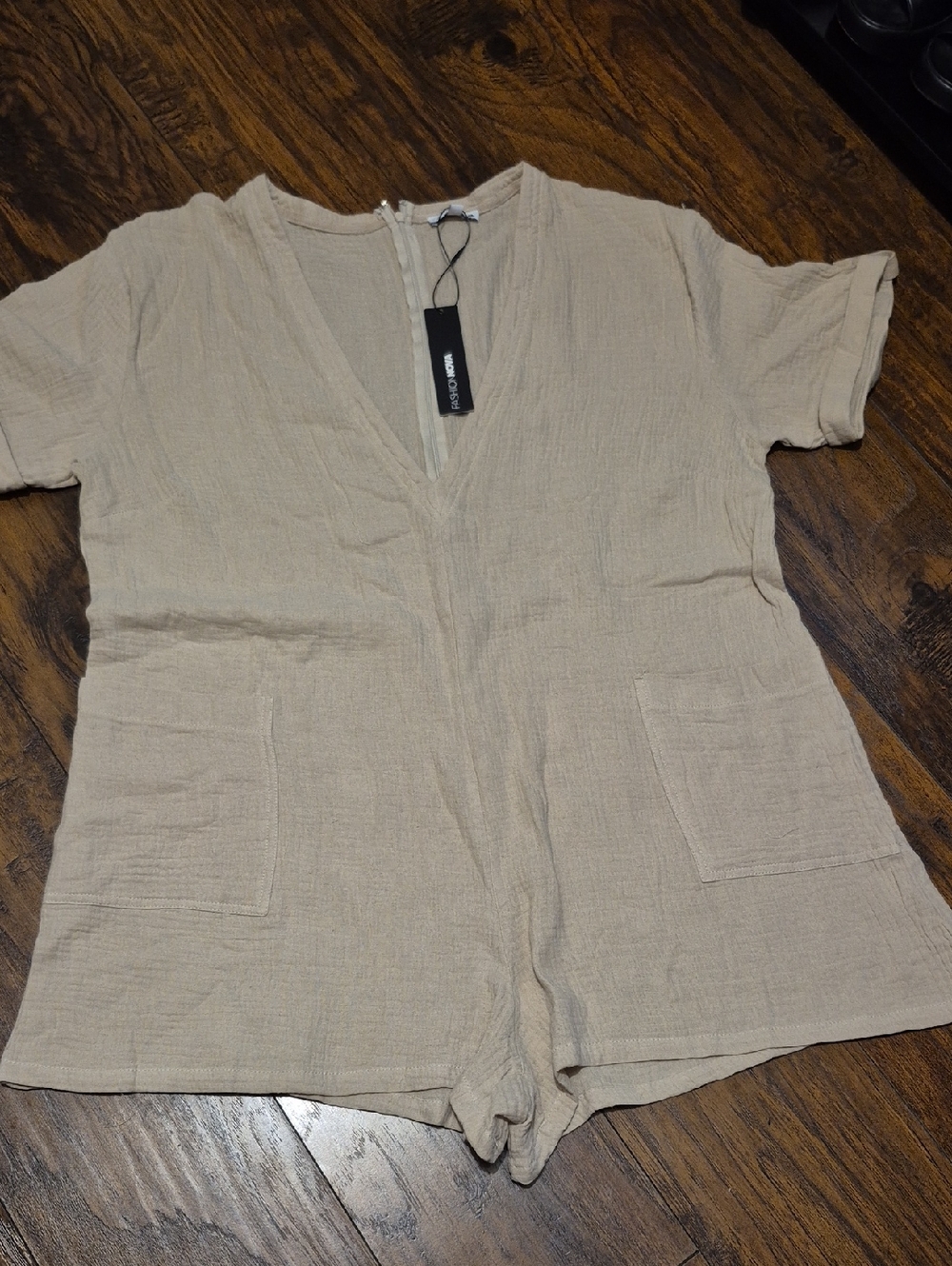 Fashion Nova Beige Short Sleeve V-Neck Romper